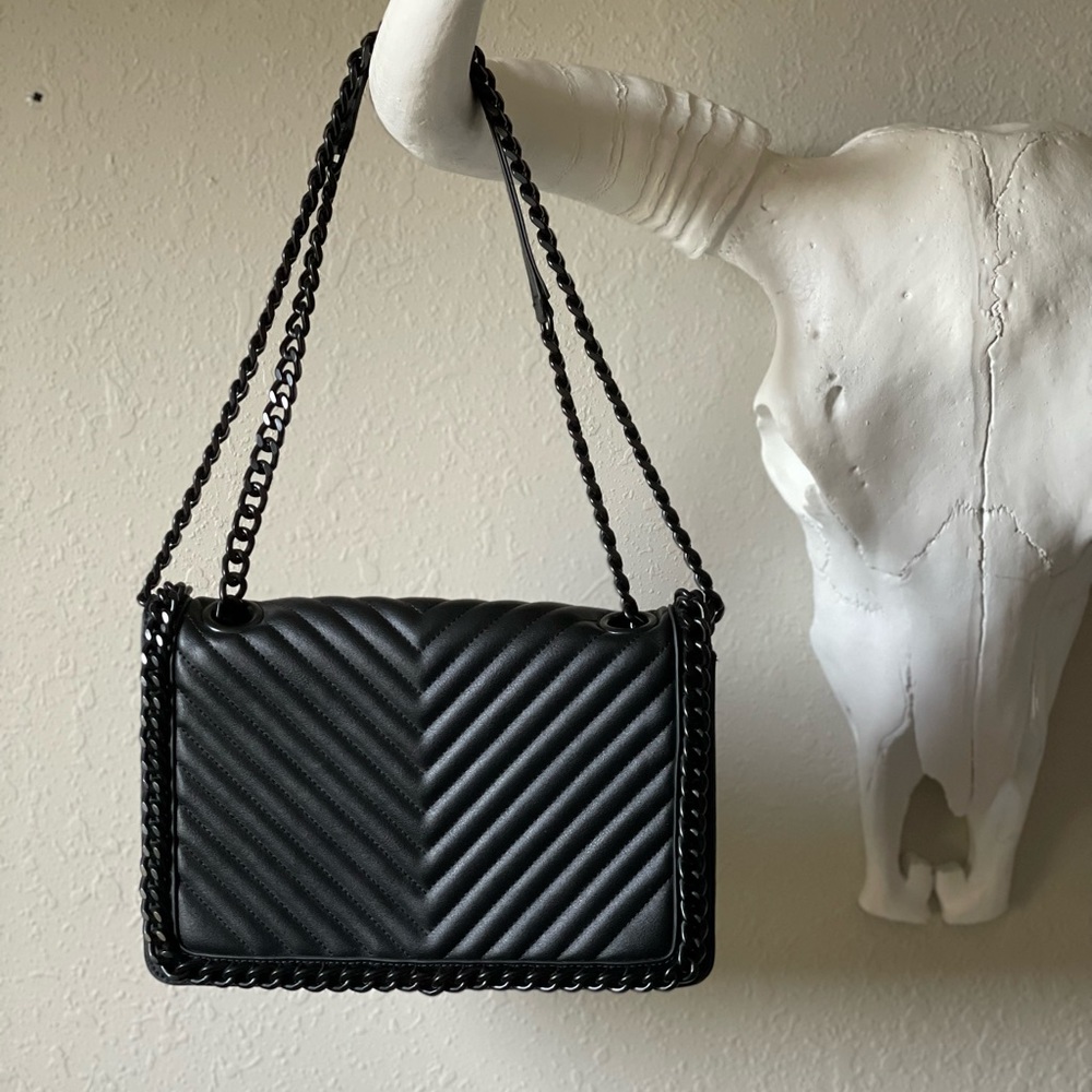 ✨SOLD✨ NWOT Aldo Crossbody with Chain Strap